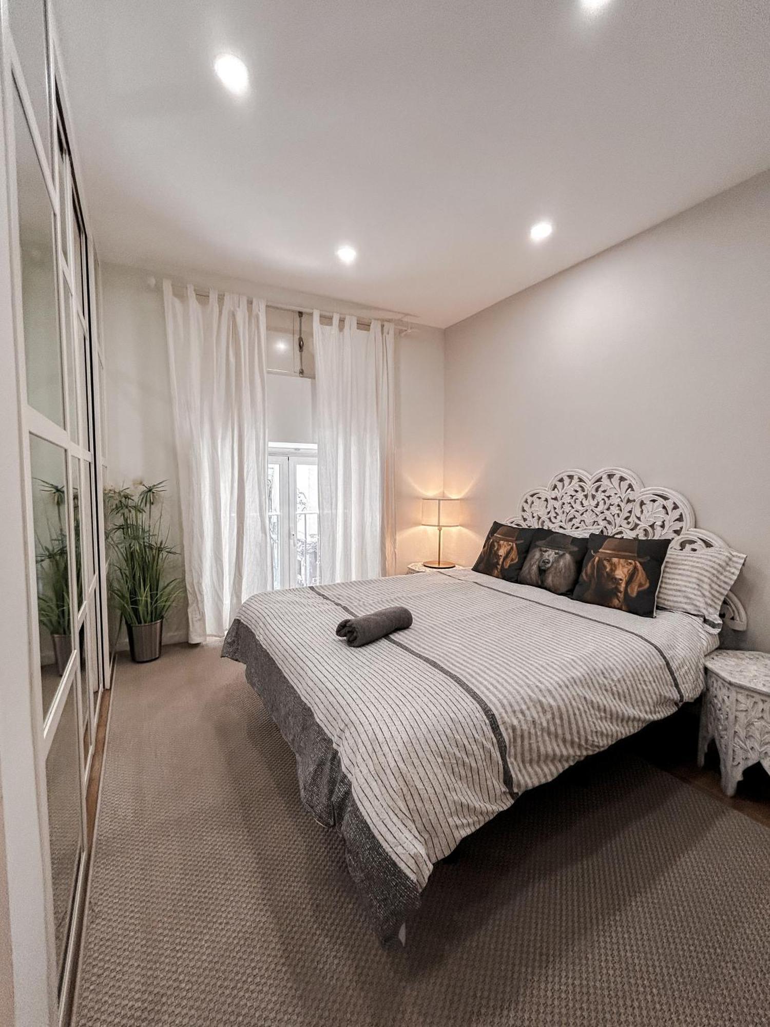 Appartement Impresionante Triplex En Canaleja, Sol
